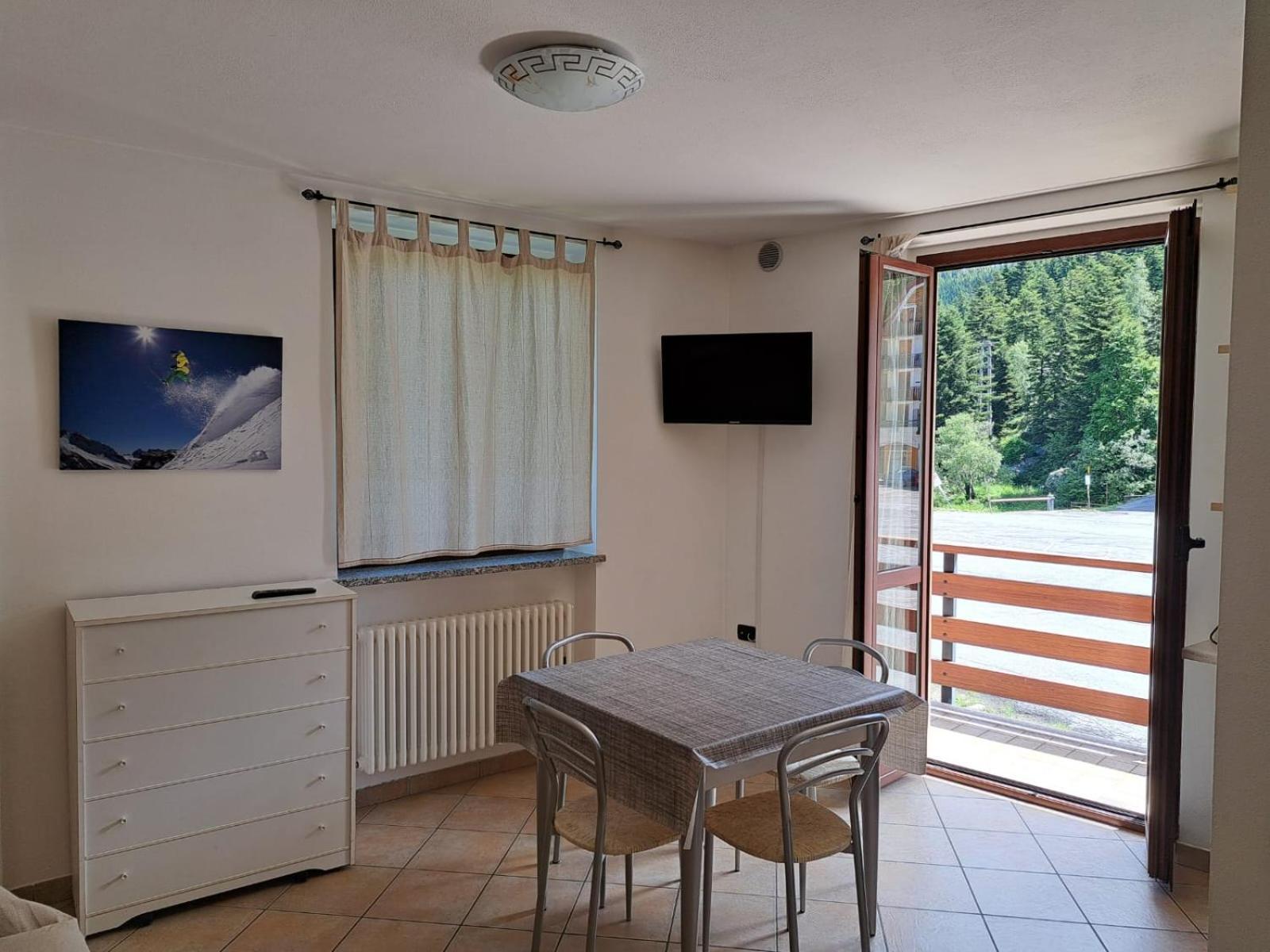 Zona Portici Lägenhet Prato Nevoso Exteriör bild